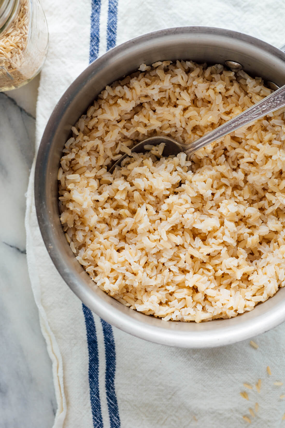 Easy Brown Rice Recipe: Stovetop, Instant Pot & Rice Cooker Guide